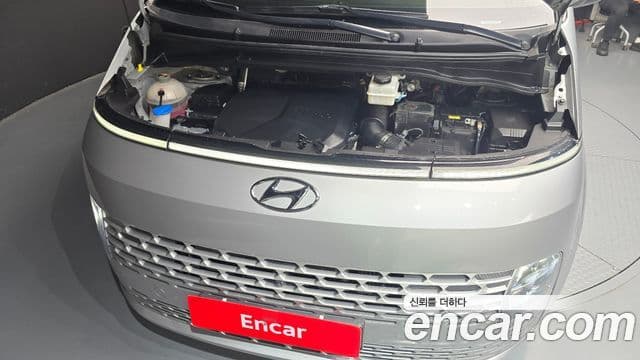 Hyundai Staria Modern, 2023 6