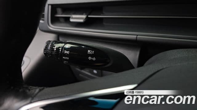 Hyundai Staria Modern, 2023 16