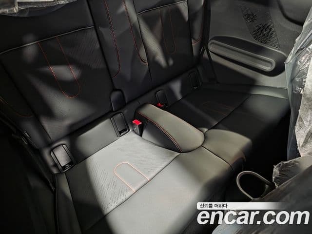 Mini Cooper S 4세대 JCW, 2025 10