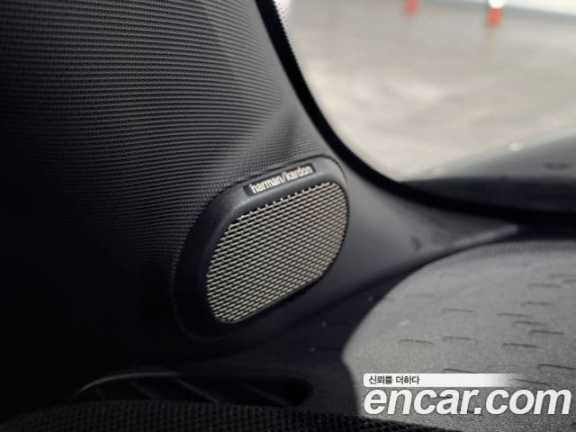 Mini Cooper S 4세대 JCW, 2025 17