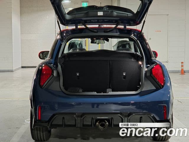 Mini Cooper S 4세대 JCW, 2025 18