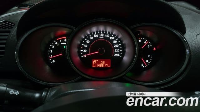 Kia Sorento R люксовая версия, 2011 8