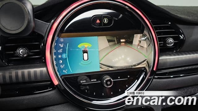 Mini Cooper S 클럽맨 2세대, 2023 14