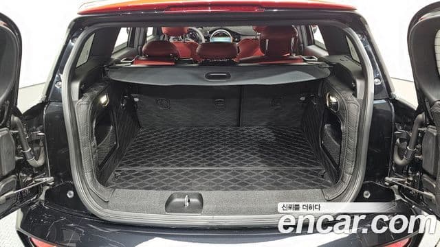 Mini Cooper S 클럽맨 2세대, 2023 20