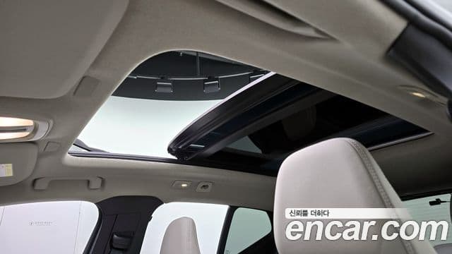 Volvo XC40 B4 Ultra Bright, 2024 19