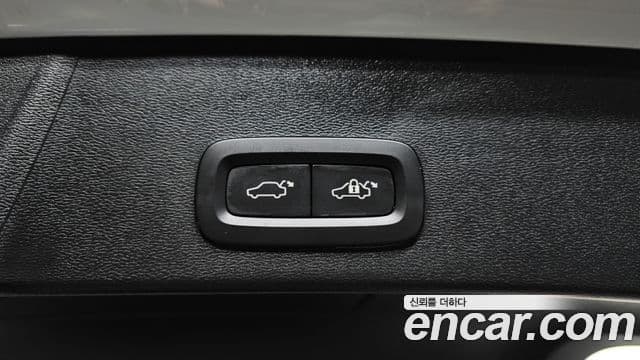 Volvo XC40 B4 Ultra Bright, 2024 20