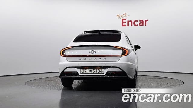 Hyundai Sonata гибрид (DN8) Family, 2021 4