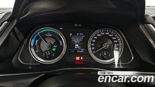 Hyundai Sonata гибрид (DN8) Family, 2021 8