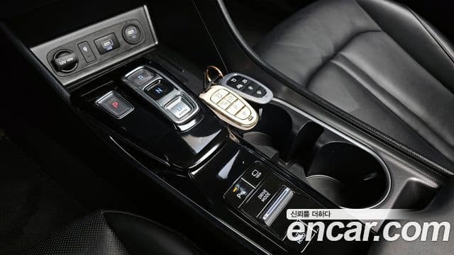 Hyundai Sonata гибрид (DN8) Family, 2021 9