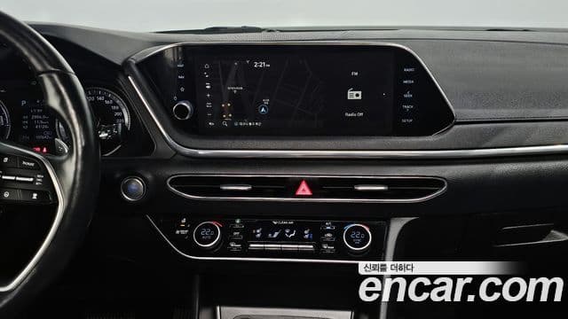 Hyundai Sonata гибрид (DN8) Family, 2021 14