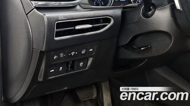 Hyundai Sonata гибрид (DN8) Family, 2021 16