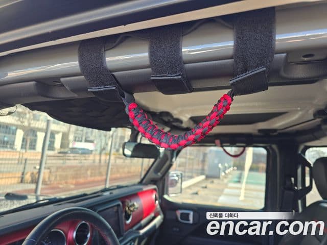 Jeep Wrangler (JL) 2.0 Rubicon 4도어, 2023 11