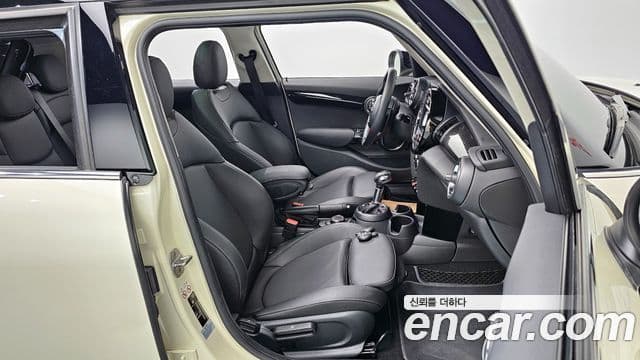 Mini Cooper S 3세대, 2019 12