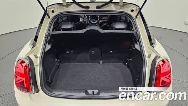 Mini Cooper S 3세대, 2019 20