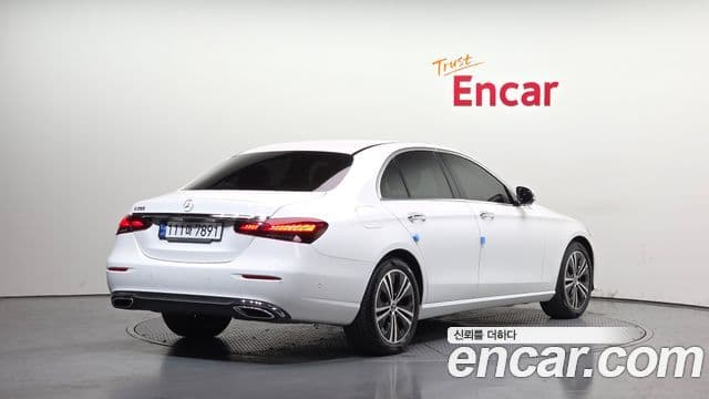 Mercedes-Benz E-класс W213 Avantgarde, 2022 2