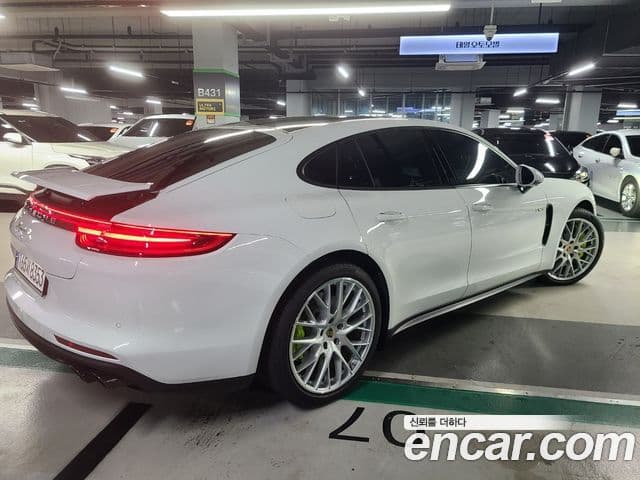 Porsche Panamera (971) 2.9 AWD E-гибрид, 2019 все фото