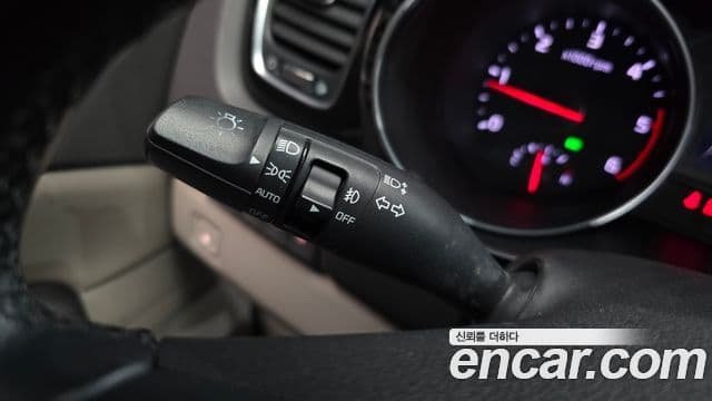 Kia All New Carnival Noblesse, 2015 17