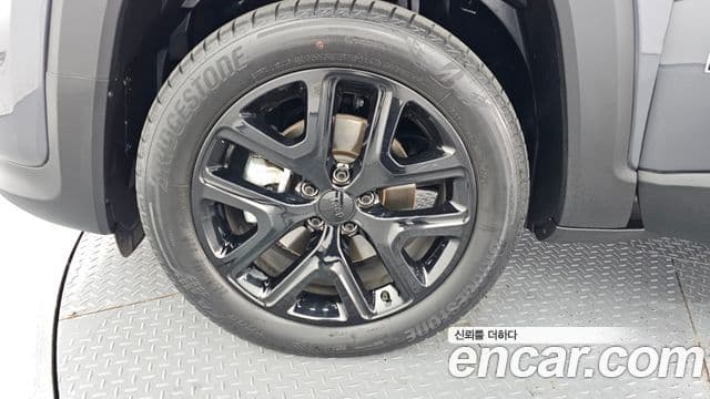 Jeep Renegade 1.3 Limited, 2023 все фото