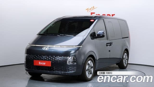 Hyundai Staria Modern, 2024 1