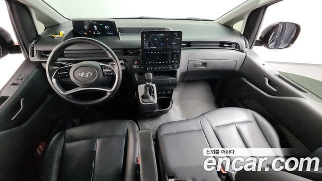 Hyundai Staria Modern, 2024 7