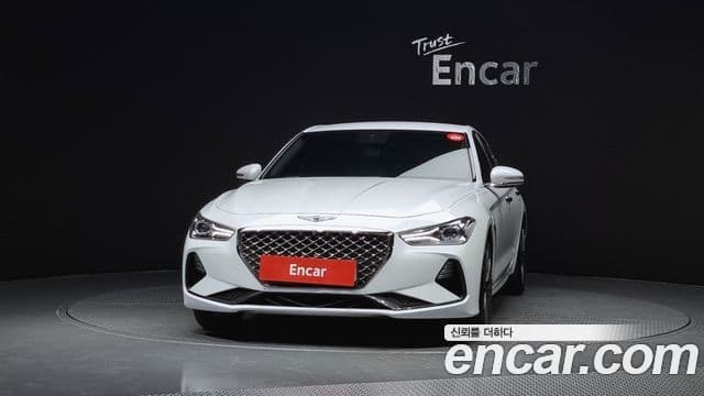 Genesis G70 Supreme, 2018 3