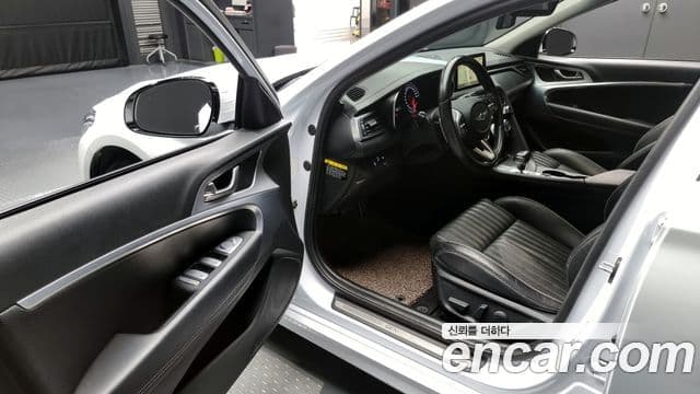 Genesis G70 Supreme, 2018 10