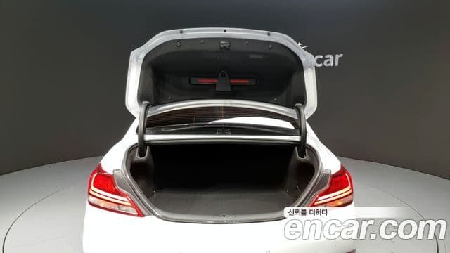 Genesis G70 Supreme, 2018 20