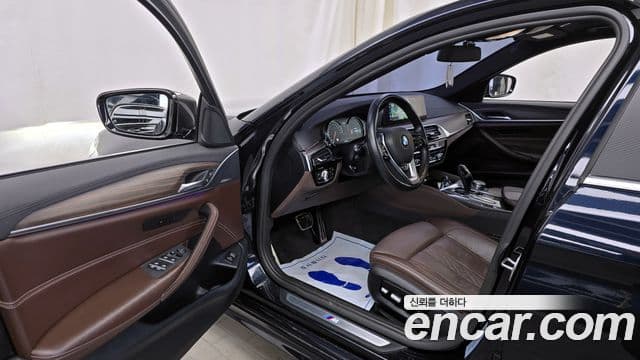 BMW 5시리즈 (G30) 530i xDrive M Sport Plus, 2018 10