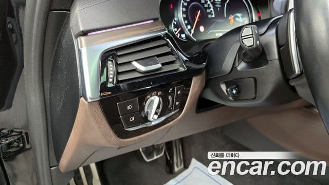BMW 5시리즈 (G30) 530i xDrive M Sport Plus, 2018 16