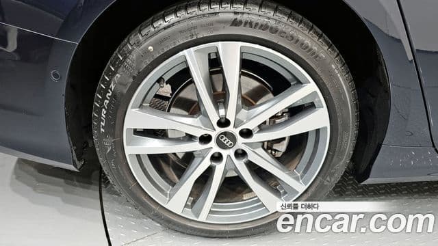 Audi A6 (C8) Premium, 2022 все фото