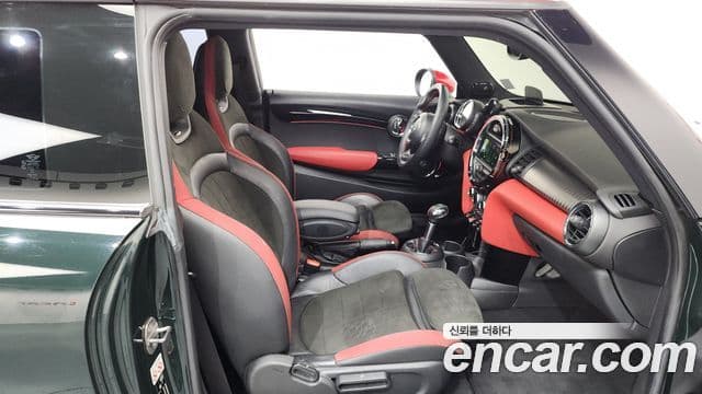 Mini Cooper S 3세대, 2019 11