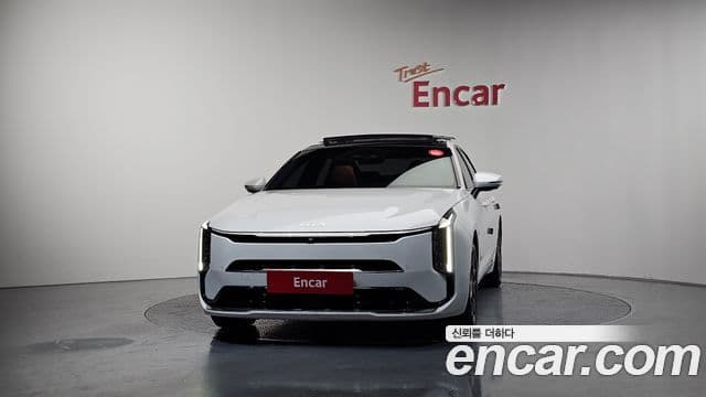 Kia The / новый New K8 Noblesse, 2025 3