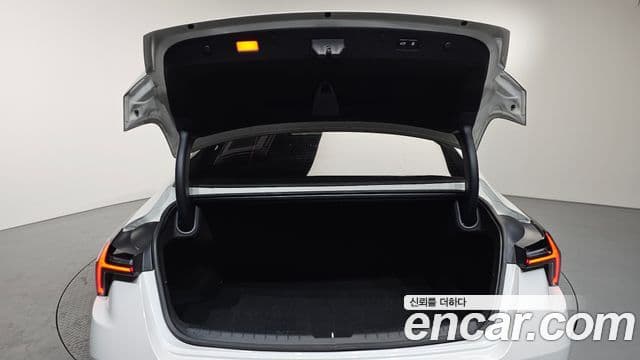 Kia The / новый New K8 Noblesse, 2025 20