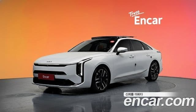 Kia The / новый New K8 Noblesse, 2025 1