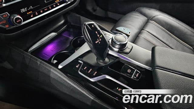 BMW 5시리즈 (G30) 520i M Sport, 2022 9
