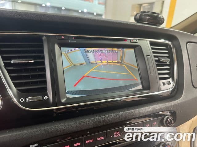 Kia All New Carnival Noblesse, 2016 13