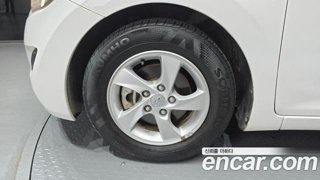 Hyundai Avante MD Style, 2013 все фото