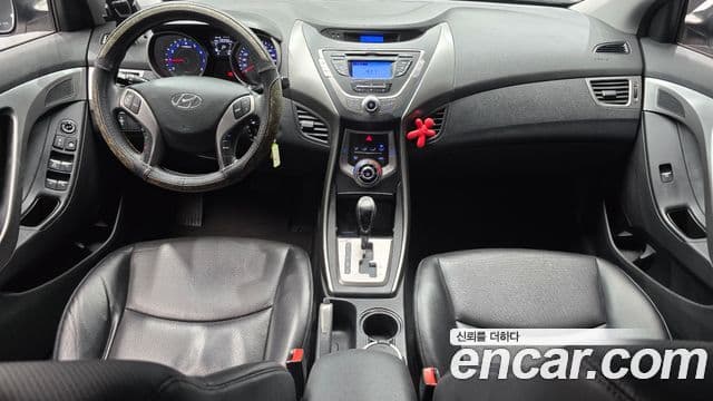 Hyundai Avante MD Style, 2013 7