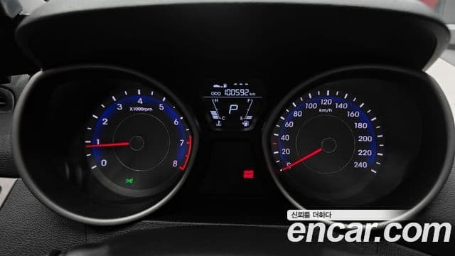 Hyundai Avante MD Style, 2013 8