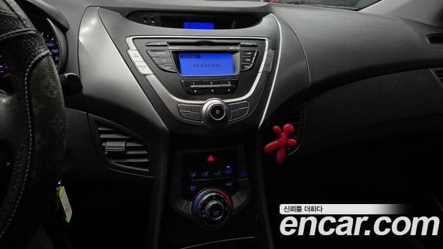 Hyundai Avante MD Style, 2013 15