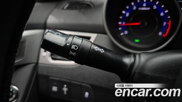 Hyundai Avante MD Style, 2013 17