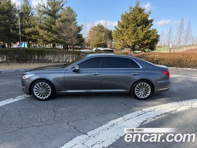 Genesis EQ900 Prestige, 2016 3