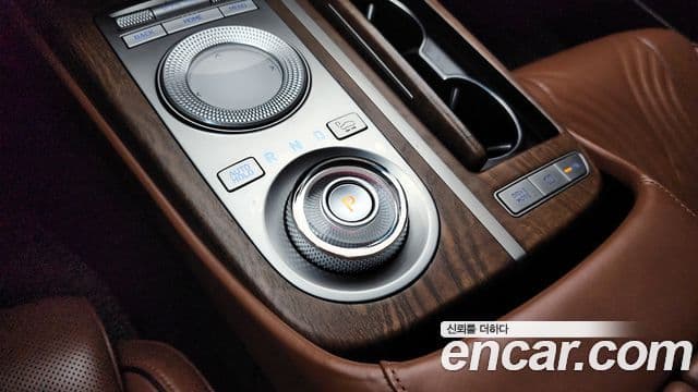 Genesis G80 (RG3) бензин 3.5 турбо AWD, 2021 9