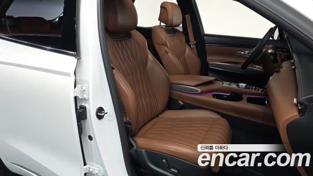 Genesis GV70, 2021 10