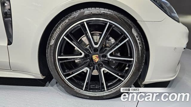 Porsche Panamera (971), 2019 все фото