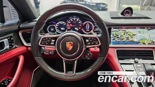 Porsche Panamera (971), 2019 13