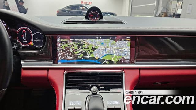 Porsche Panamera (971), 2019 19