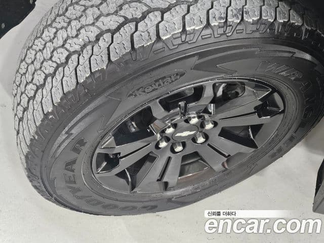 Chevrolet(GM대우) real New 콜로라도 3.6 Z71-X Midnight 4WD, 2021 9