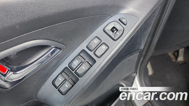 Hyundai Tucson ix Luxury, 2012 12