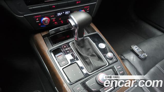 Audi New A6 C7, 2012 9